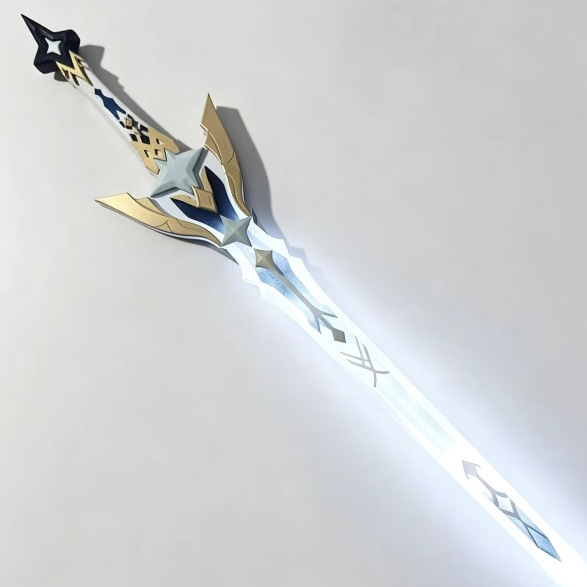 Genshin Impact Aether Lumine A - Detachable Cosplay Prop recensione e prezzo