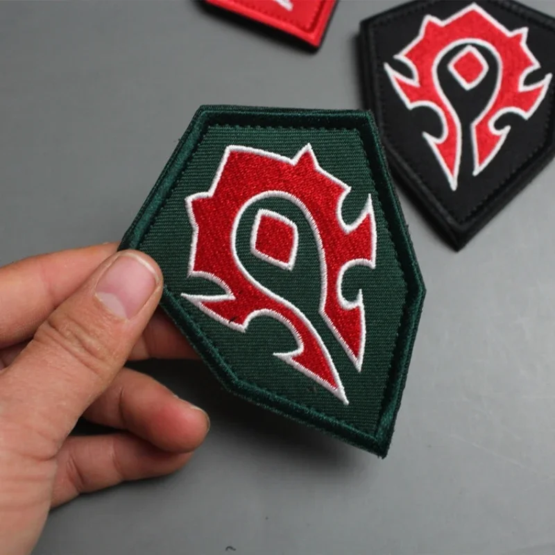 Distintivo morale della tribù  - Velcro Hook Loop recensione e prezzo