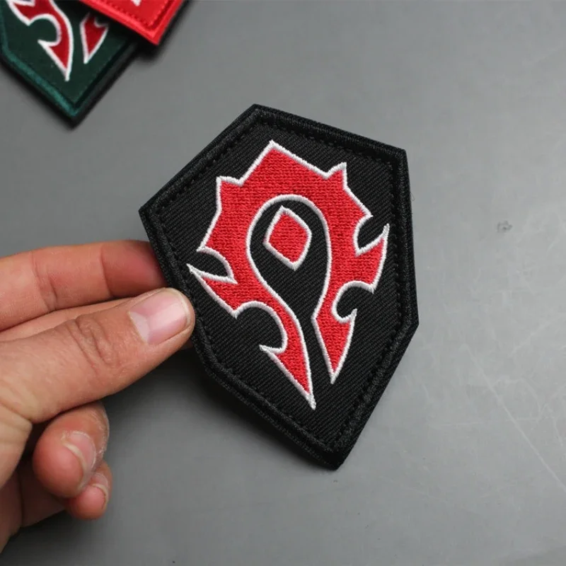 Distintivo morale della tribù  - Velcro Hook Loop recensione e prezzo