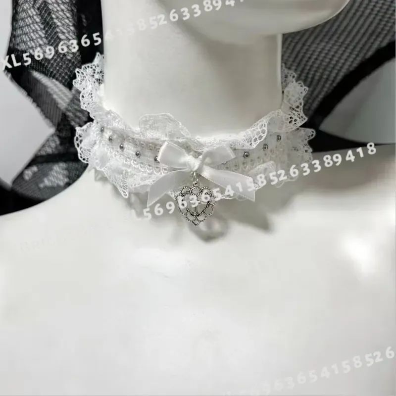 Collare Gotico Nero in Pizzo c - Magnetic Clasp Cosplay recensione e prezzo